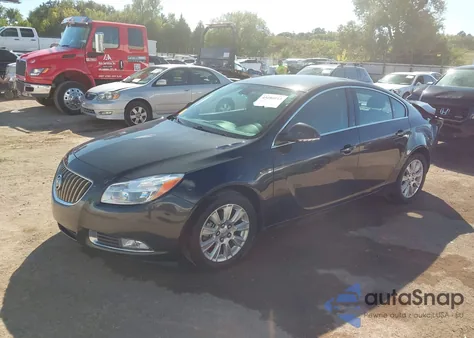 2013 Buick Regal из США, поврежденный, VIN 2G4GR5ER3D9247903